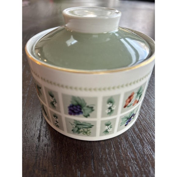 Vintage ROYAL DOULTON 'Tapestry' T.C. 1024 Sugar Dish with Lid quiet luxury - Picture 4 of 5